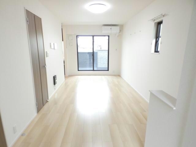 物件内観写真6　(同型タイプ)