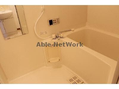 物件内観写真8　(バス1)