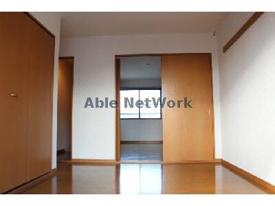 物件内観写真13　(居室1)