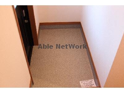 物件内観写真9　(玄関3)