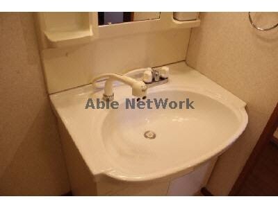 物件内観写真11　(洗面3)