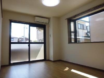 物件内観写真17　(同型タイプ)