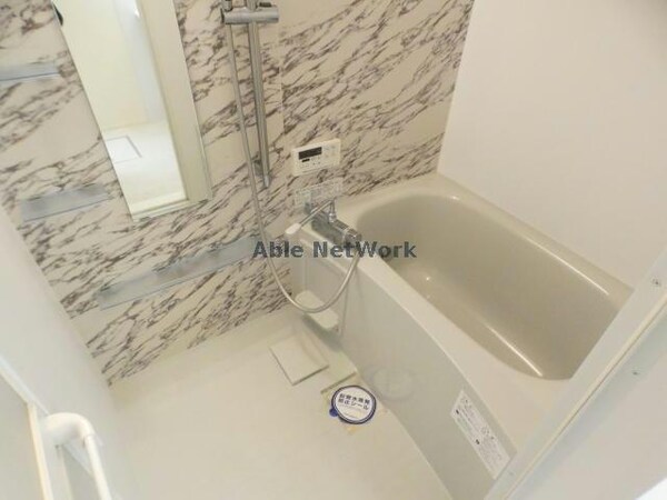 バス／シャワールーム等(103)