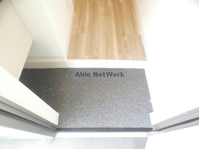 物件内観写真16　(同型タイプ)