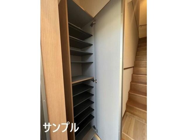 物件内観写真11　(別建物同型部屋)