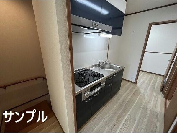 物件内観写真14　(別建物同型部屋)