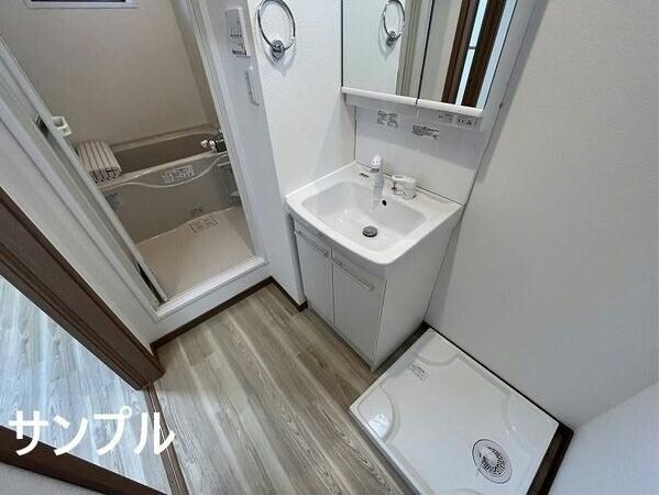 物件内観写真15　(別建物同型部屋)