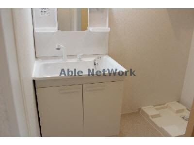 物件内観写真9　(洗面同型タイプ)