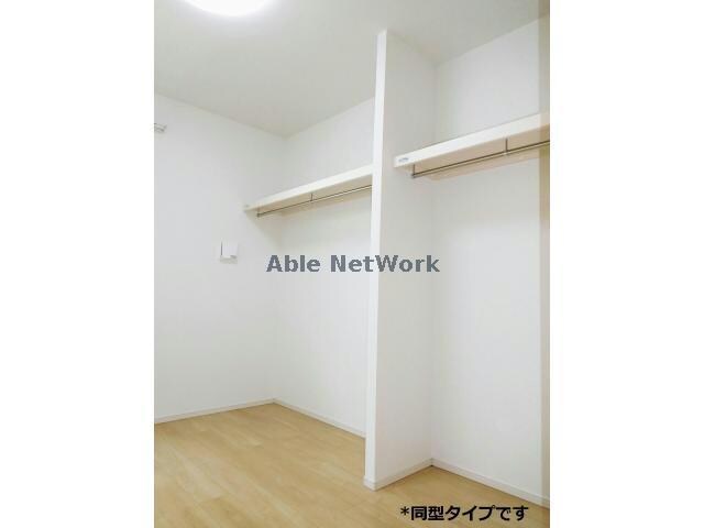 物件内観写真14　(同型タイプ)