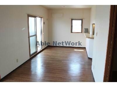 物件内観写真11　(同型タイプ)