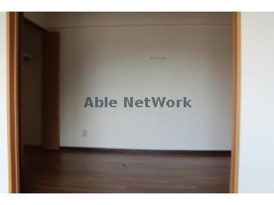 物件内観写真22　(同型タイプ)