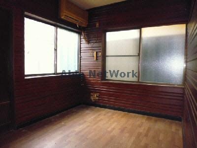 物件内観写真11　(洋室102)