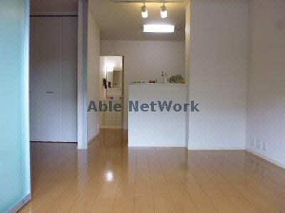 物件内観写真11　(リビング102)