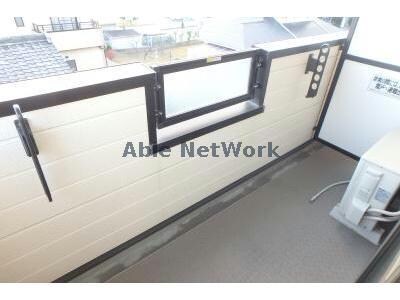 物件内観写真25　(同型別室)