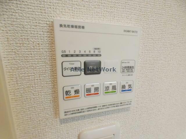 物件内観写真33　(同型タイプ)