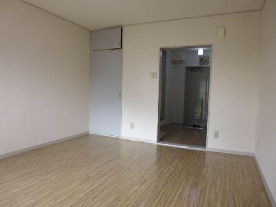 物件内観写真13　(居室A2-2)