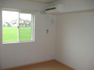 物件内観写真14　(同型タイプ)