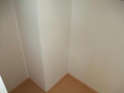 物件内観写真18　(同型タイプ)