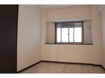 物件内観写真9　(洋室103)