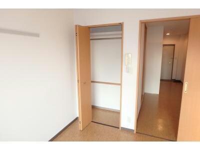 物件内観写真22　(同型別室)