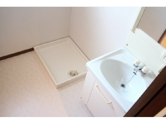 物件内観写真9　(洗面同型201)