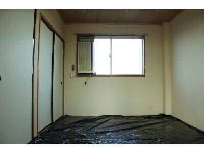 物件内観写真21　(別室)