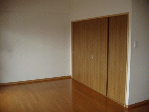 物件内観写真14　(リビング同型202)