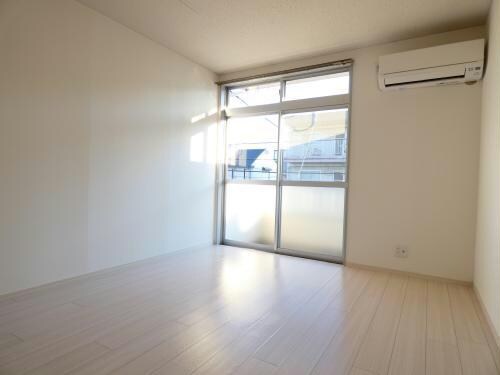 物件内観写真5　(同型タイプ)