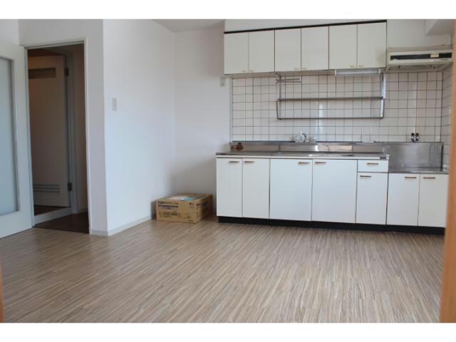 物件内観写真5　(同型タイプ)