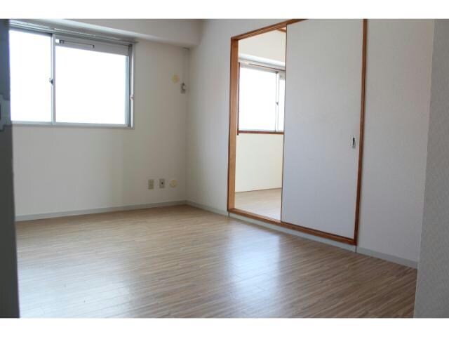 物件内観写真7　(同型タイプ)