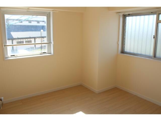 物件内観写真8　(同型タイプ)