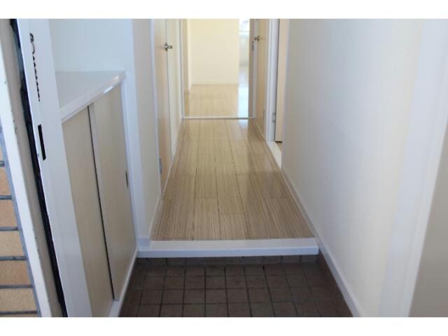 物件内観写真16　(同型タイプ)