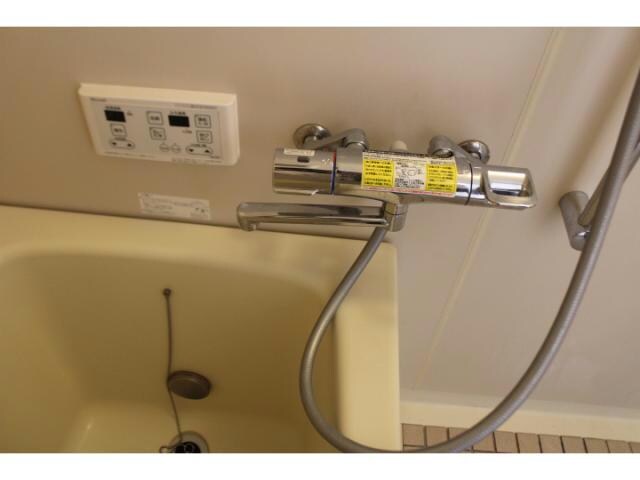 物件内観写真17　(同型タイプ)