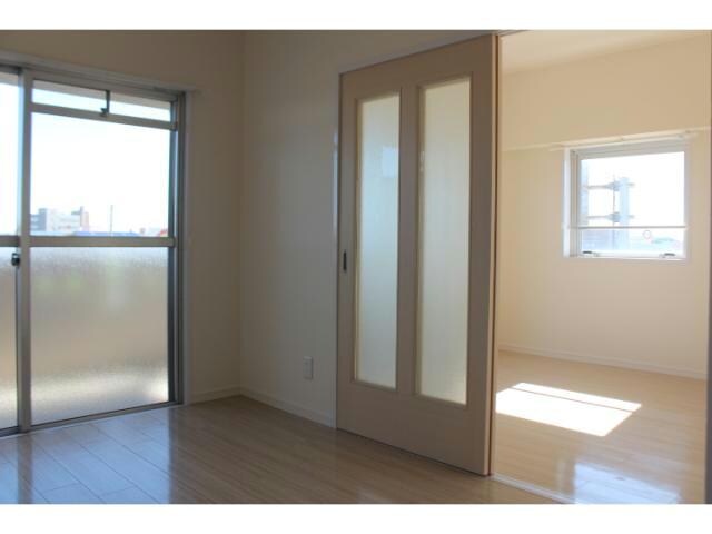 物件内観写真29　(同型タイプ)