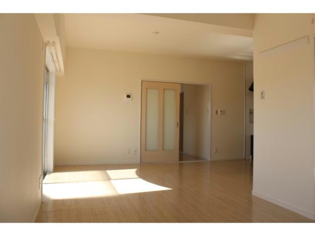 物件内観写真30　(同型タイプ)