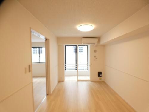 物件内観写真6　(同型タイプ)
