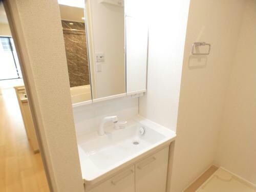 物件内観写真30　(同型タイプ)