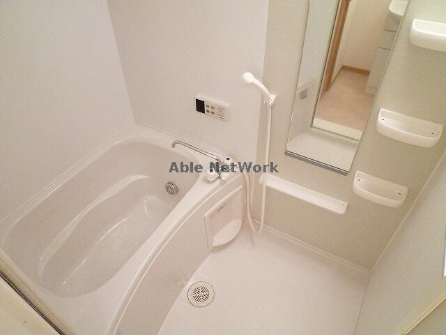 物件内観写真10　(同型タイプ)