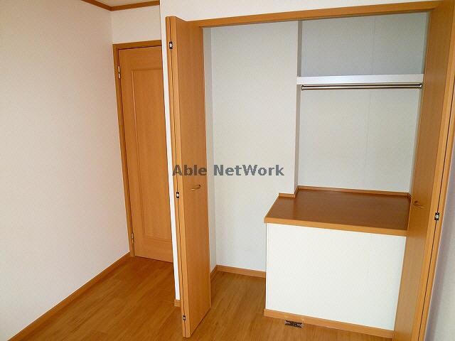 物件内観写真12　(同型タイプ)