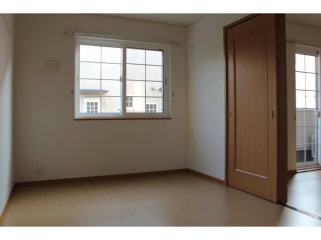 物件内観写真10　(同型タイプ)