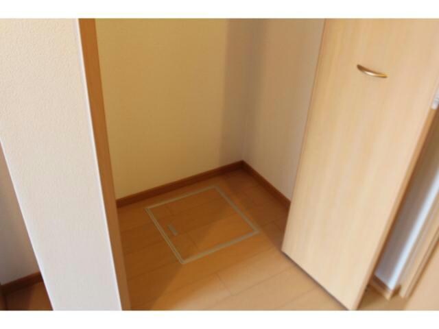 物件内観写真18　(同型タイプ)