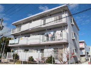 パープルシャトーＡ外観写真