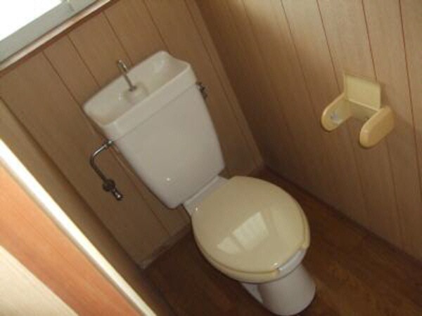 トイレ(同型タイプ202)