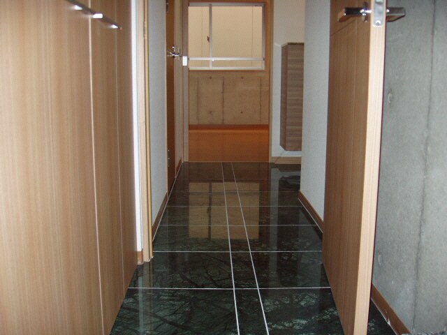 物件内観写真18　(同型タイプ)