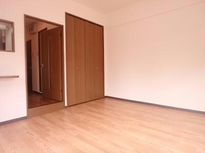 物件内観写真7　(洋室　103)