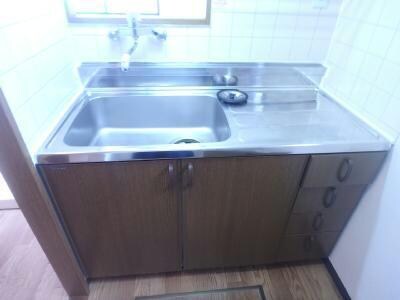 物件内観写真18　(キッチン　103)