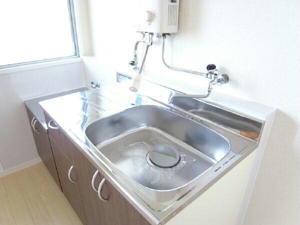 物件内観写真8　(同型タイプ)