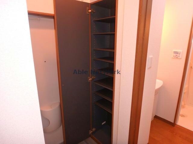 物件内観写真22　(同型タイプ)