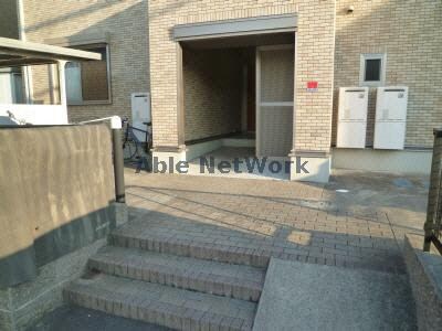 物件外観写真2　(ｴﾝﾄﾗﾝｽ)