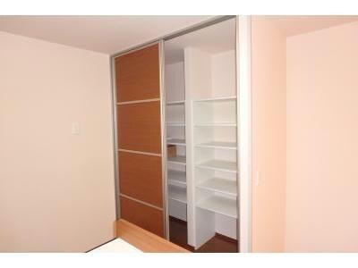 物件内観写真9　(別部屋)